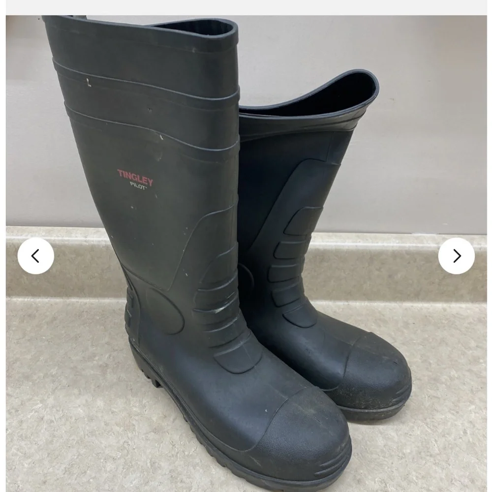 Rubber Work Rain Barn Boots US 9 Waterproof